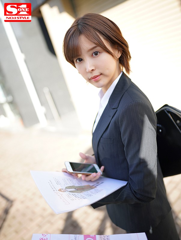 【VR】女上司と相部屋VR 仕事オフモードの無防備なホロ酔い姿に性欲のタガが外れて一晩中ヤリまくった一部始終 葵つかさ サンプル 2