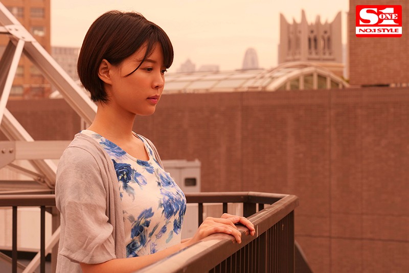 愛する夫のために人妻が風俗に陥った理由 葵つかさ プレビュー画像 10