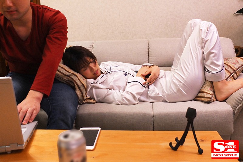 上司が出張で不在中、上司の妻とめちゃくちゃハメまくった3日間。 葵つかさ プレビュー画像 4